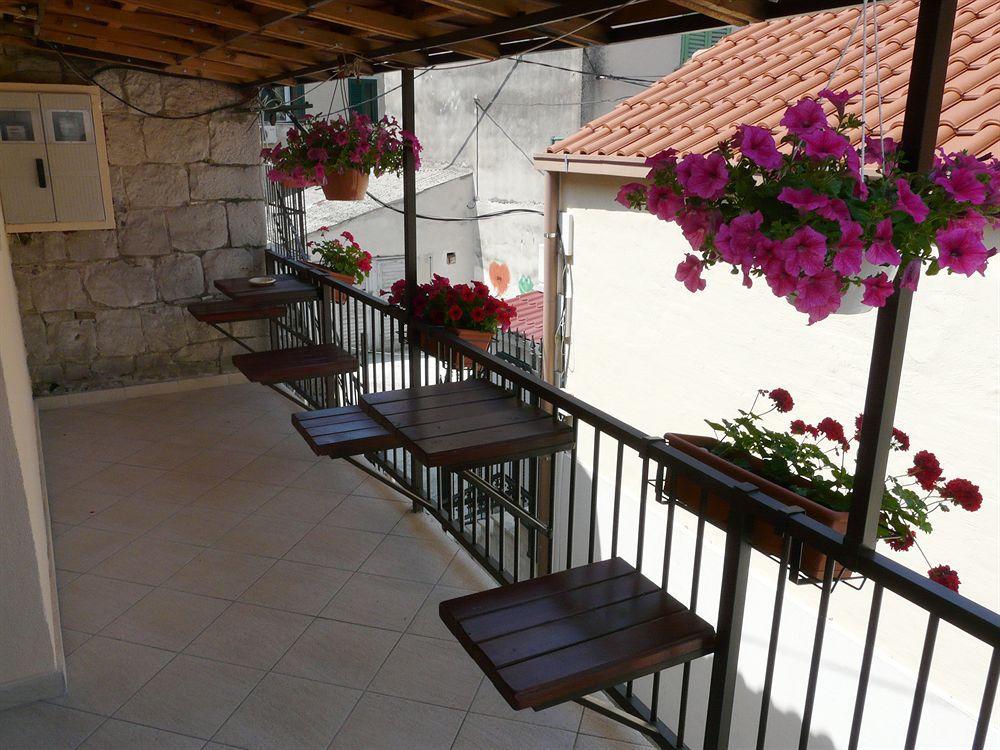 Guesthouse Pjaceta Сплит Екстериор снимка
