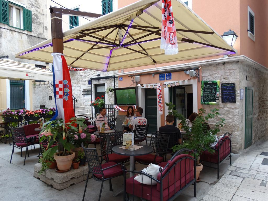 Guesthouse Pjaceta Сплит Екстериор снимка