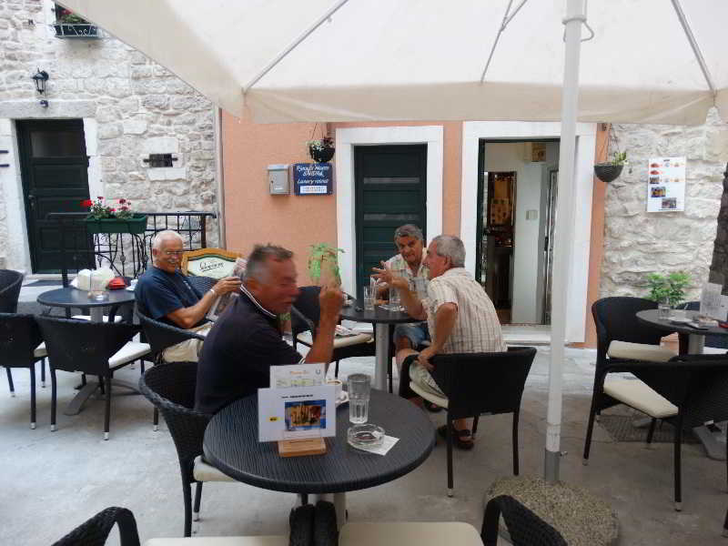 Guesthouse Pjaceta Сплит Екстериор снимка