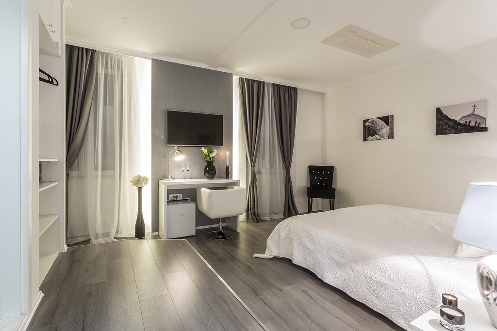Guesthouse Pjaceta Сплит Екстериор снимка