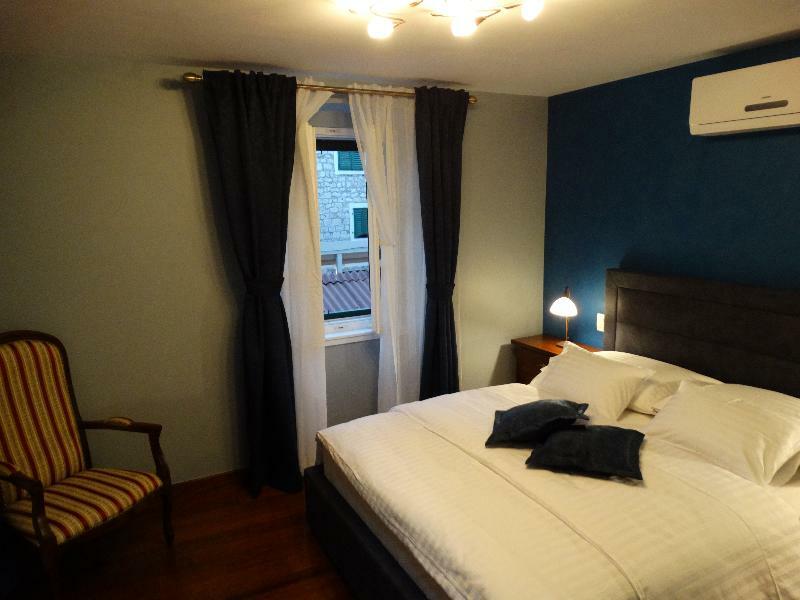 Guesthouse Pjaceta Сплит Екстериор снимка