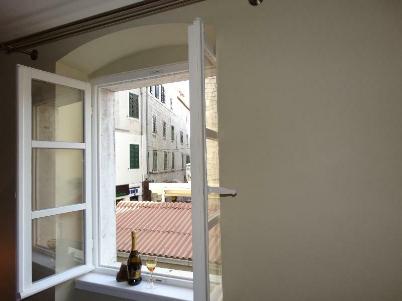 Guesthouse Pjaceta Сплит Екстериор снимка